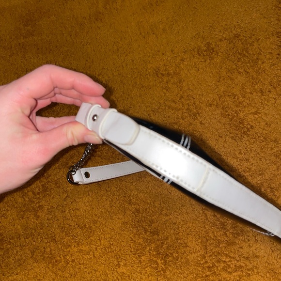 Via Spiga Black & White PVC Shoulder Bag - Picture 7 of 12